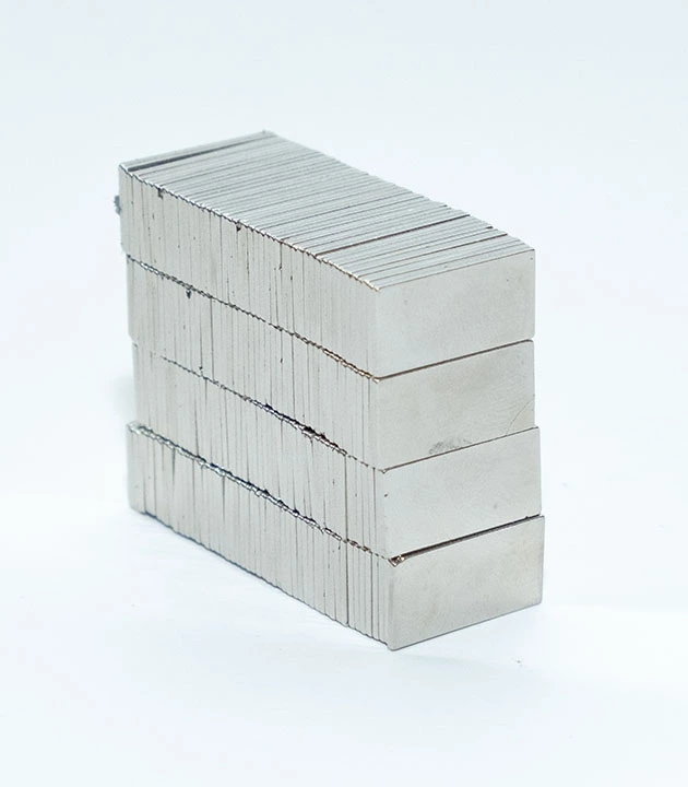 3,5mm x 3,5mm x 2,5mm Dikdörtgen N35 Neodyum Mıknatıs